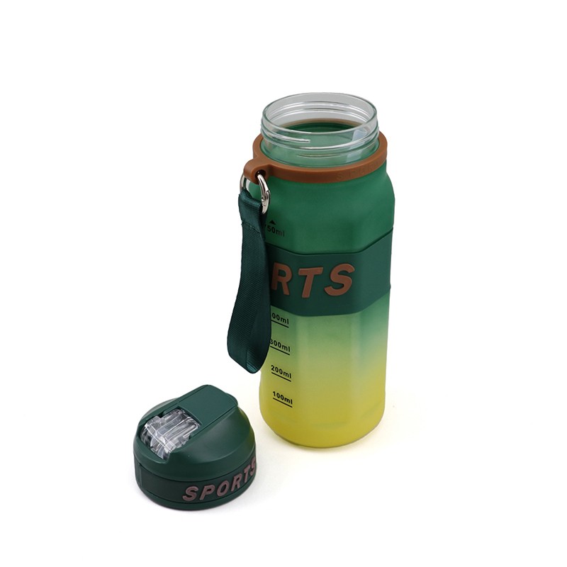 İdman su qabı plastik, Yaşıl rəng, 750 ml